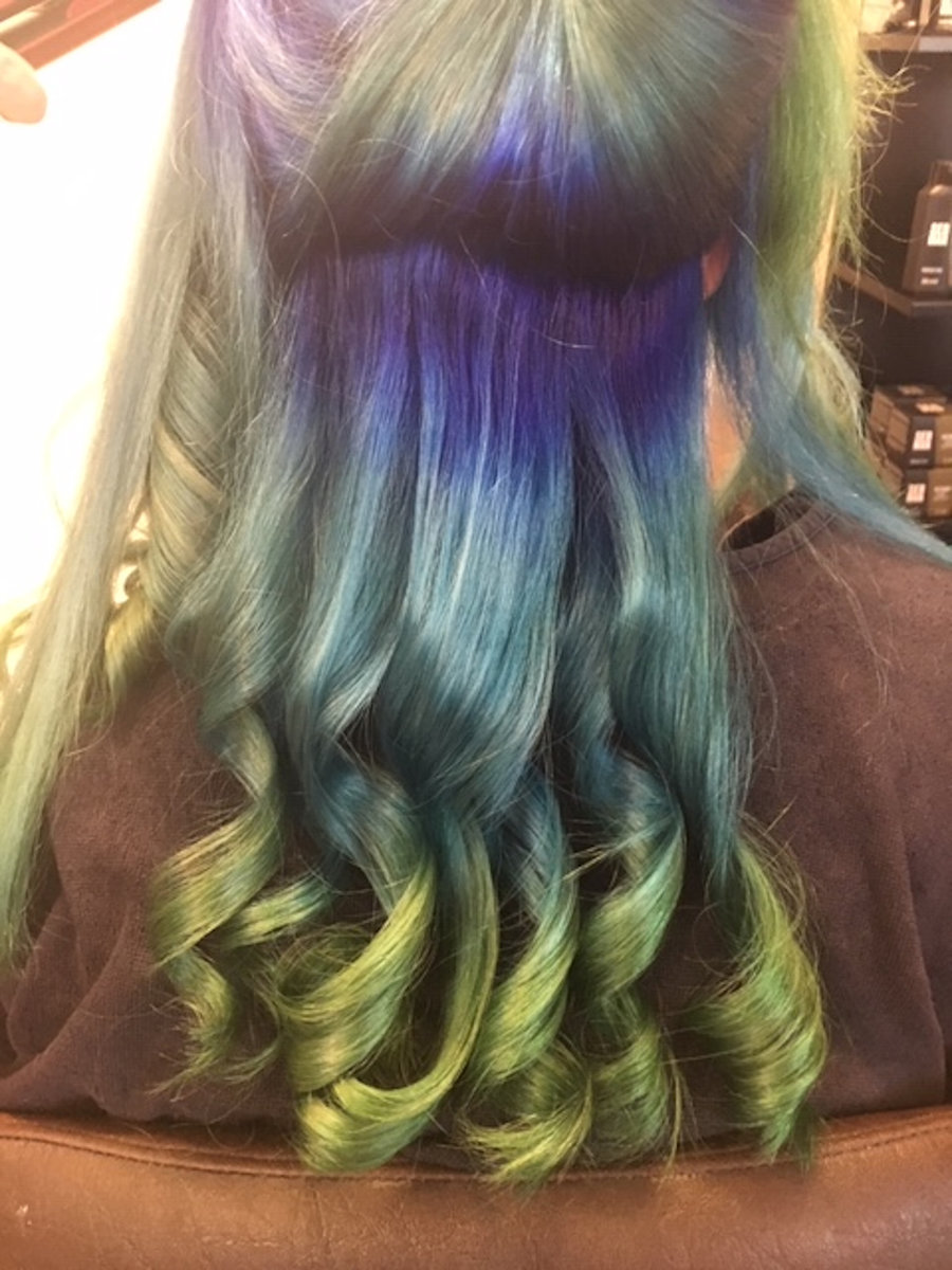Haarfärbung vom Hairstudio Sabine 